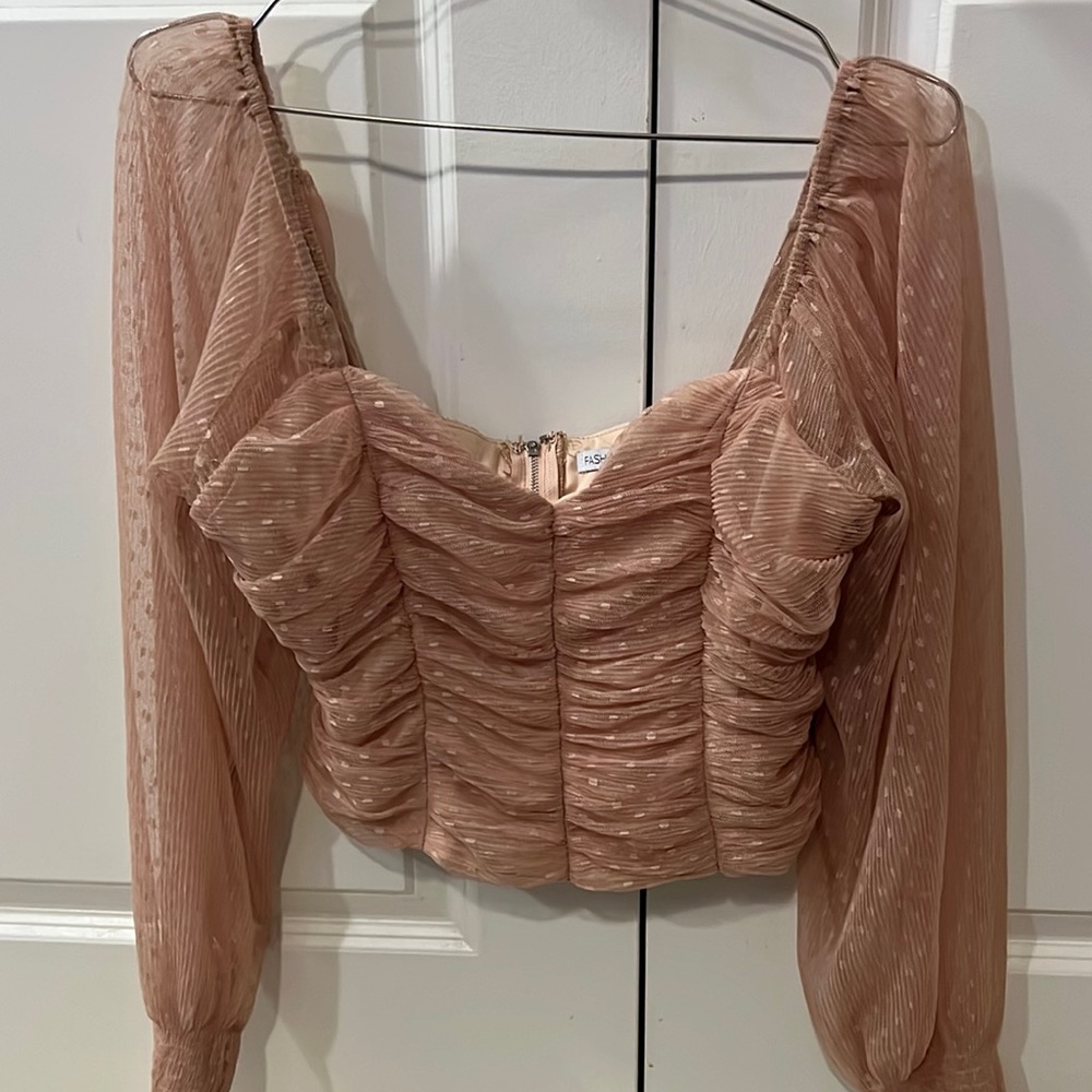 Fashion nova top!